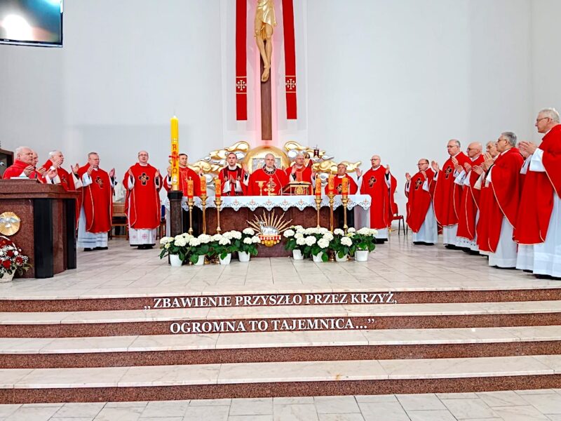 Kapituła Katedralna na modlitwie