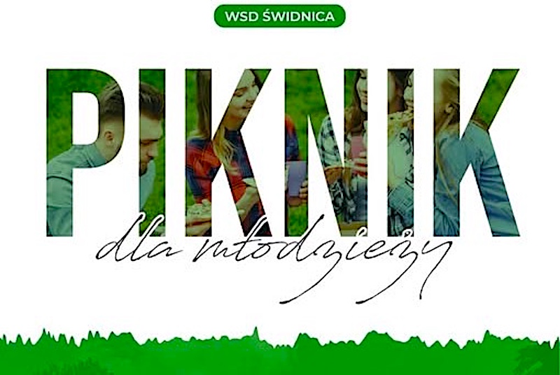 Piknik młodzieży z neoprezbiterami