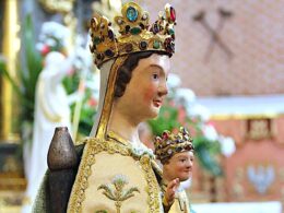 Pielgrzymka kobiet do Matki