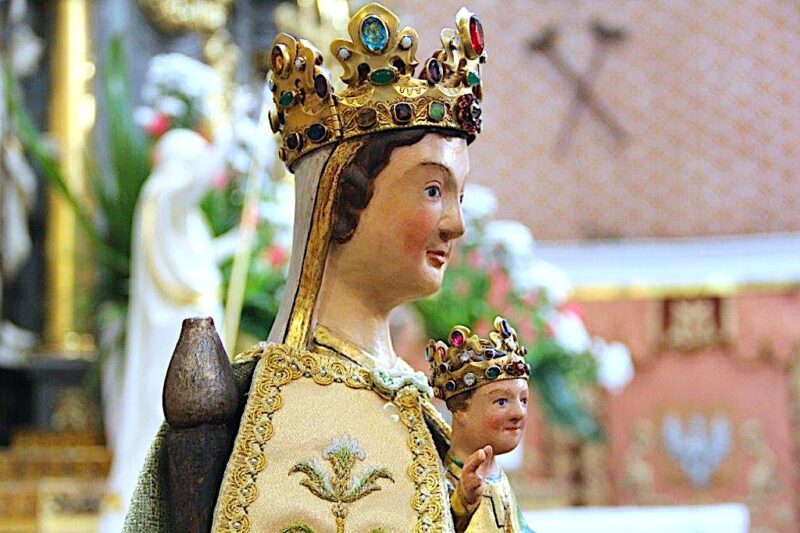 Pielgrzymka kobiet do Matki