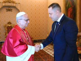 Prezydent zaprosił papieża