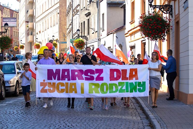 Przyszłość dzieci w naszych rękach
