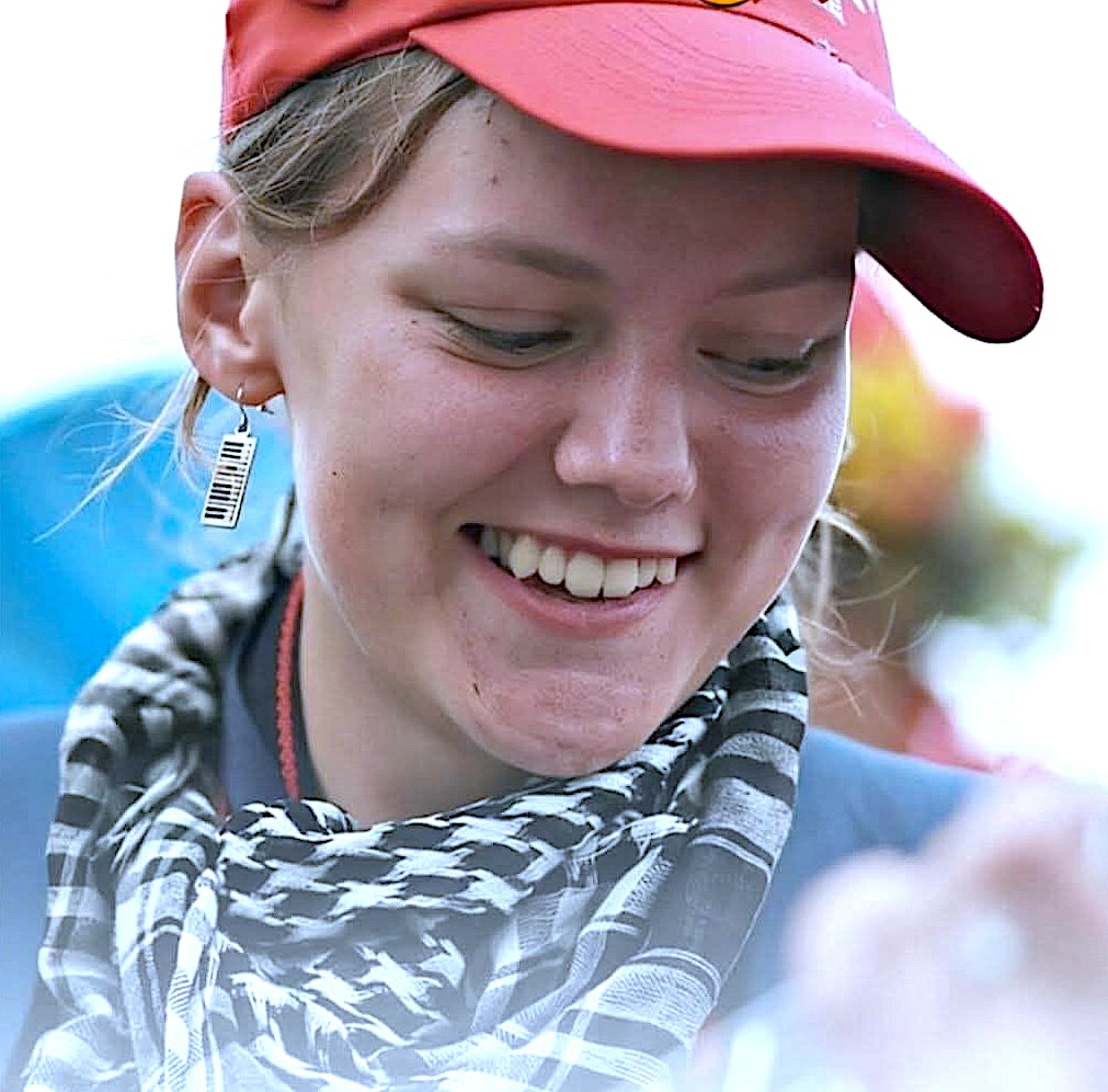 Obdarzała uśmiechem i