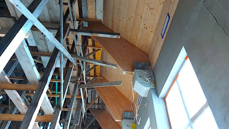 Nowy kościół przy drodze