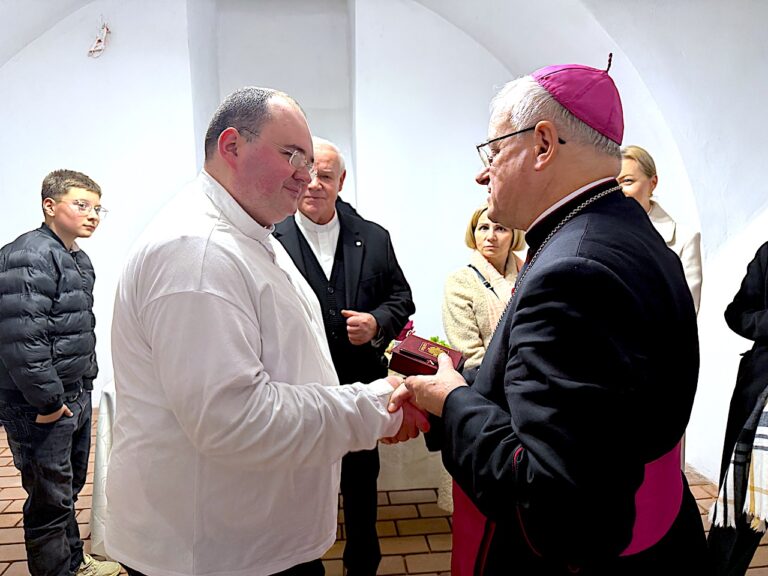 Służyć w miłości