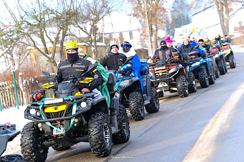 W orszaku byli nie tylko