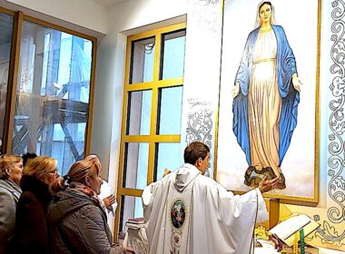 Pierwsza Msza święta w Kaplicy