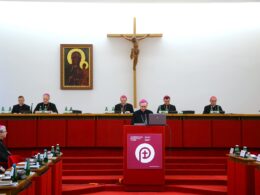 Przyszłość parafii głównym