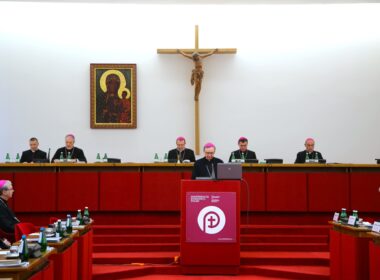 Przyszłość parafii głównym