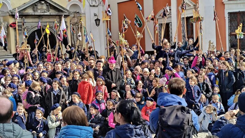 Ramię w ramię u Matki