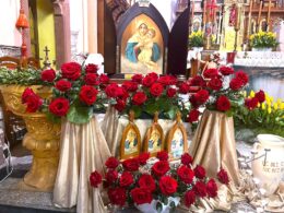 Maryjna modlitwa i wspólnota w