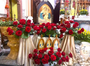 Maryjna modlitwa i wspólnota w