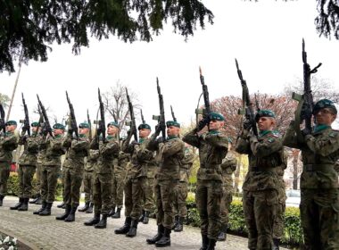 Trwa pamięć o ofiarach Zbrodni