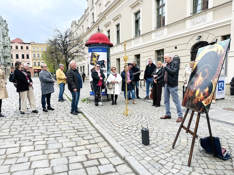 Z Ewangelią na ulice