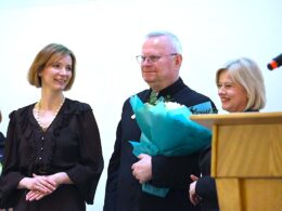 Złota odznaka Za opiekę nad