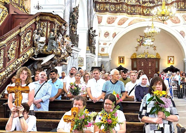 Maryja nie jest tylko wzorem