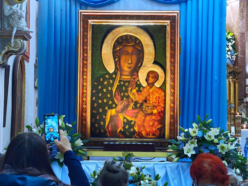 Maryja jest z nami